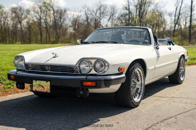 Used 1989 Jaguar XJS V12 Convertible image 14