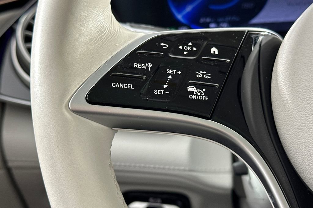 Certified 2023 Mercedes-Benz EQS 580 4MATIC SUV image 28