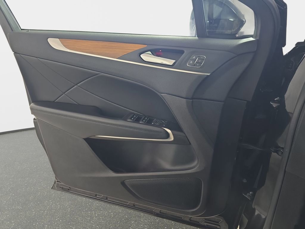 Used 2019 Lincoln MKC Reserve w/ MKC Climate Package image 30