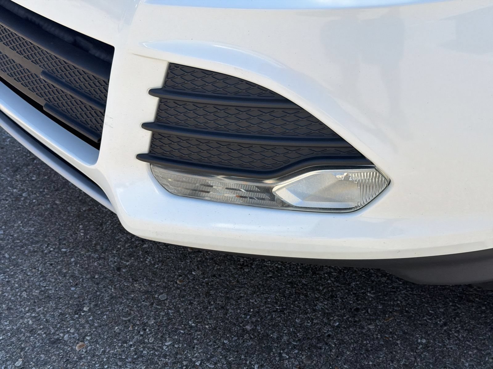 Used 2014 Ford Escape SE FWD image 12