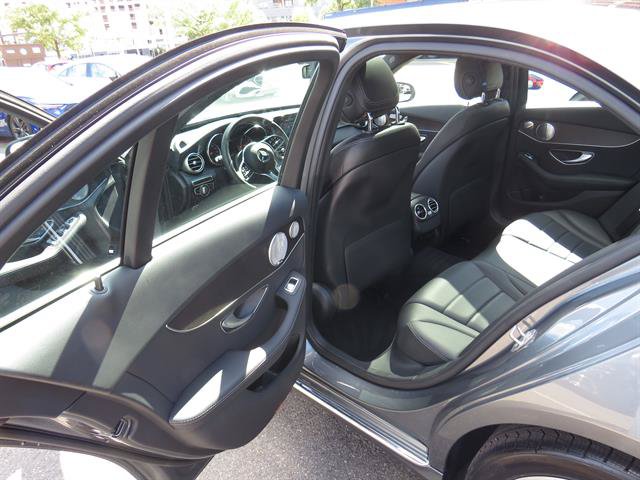 Used 2019 Mercedes-Benz C 300 4MATIC Sedan image 22