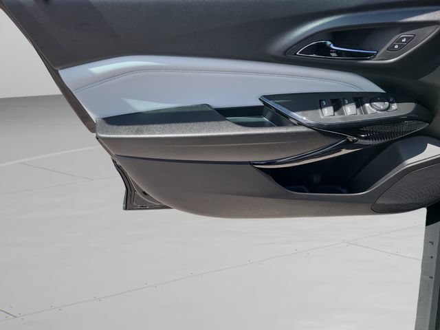 New 2026 Chevrolet Trax LT w/ Midnight Edition FWD image 20