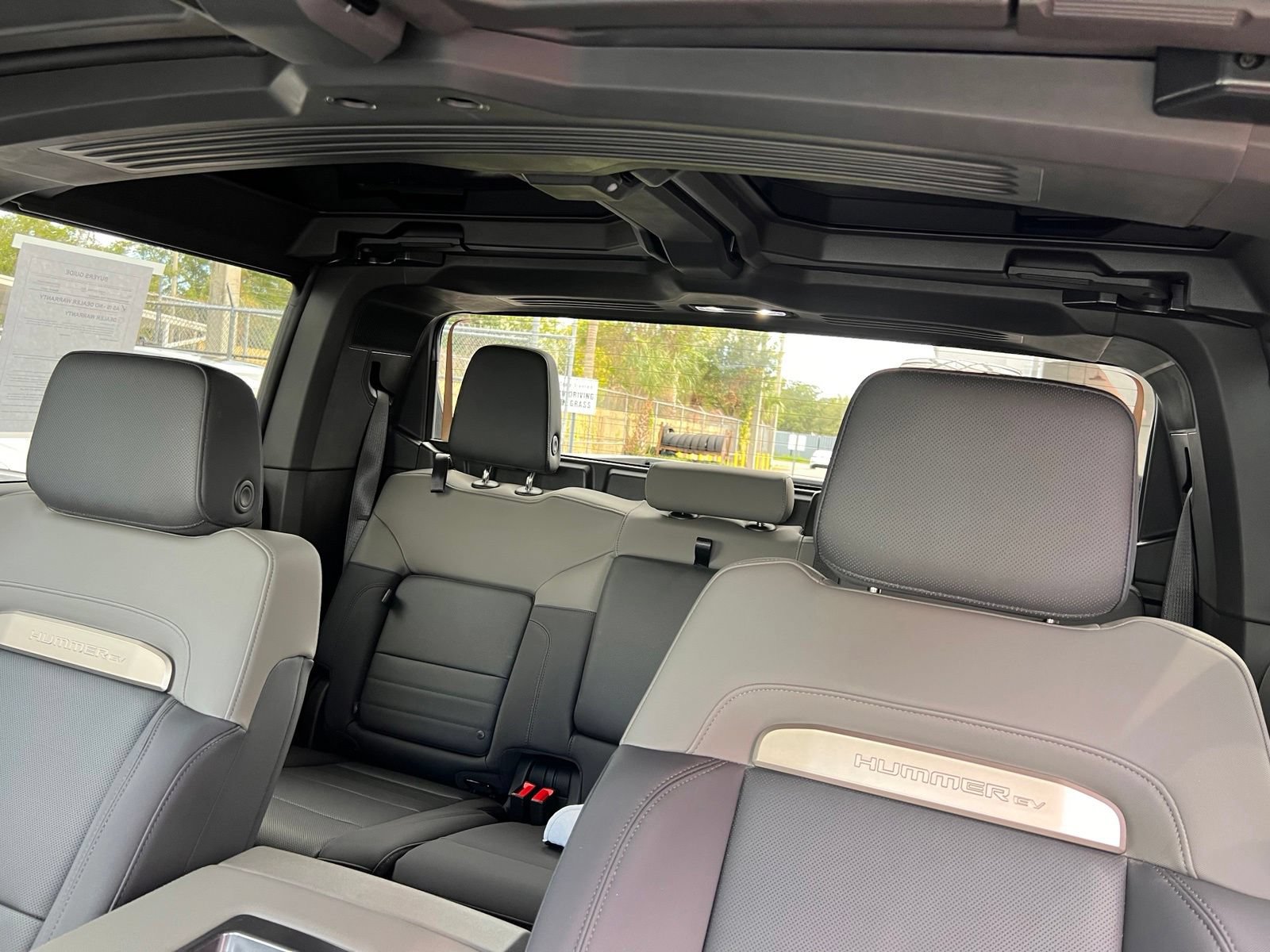 Used 2024 GMC Hummer EV 3X w/ Battery Pack, 24 Module Pack AWD/4WD image 42