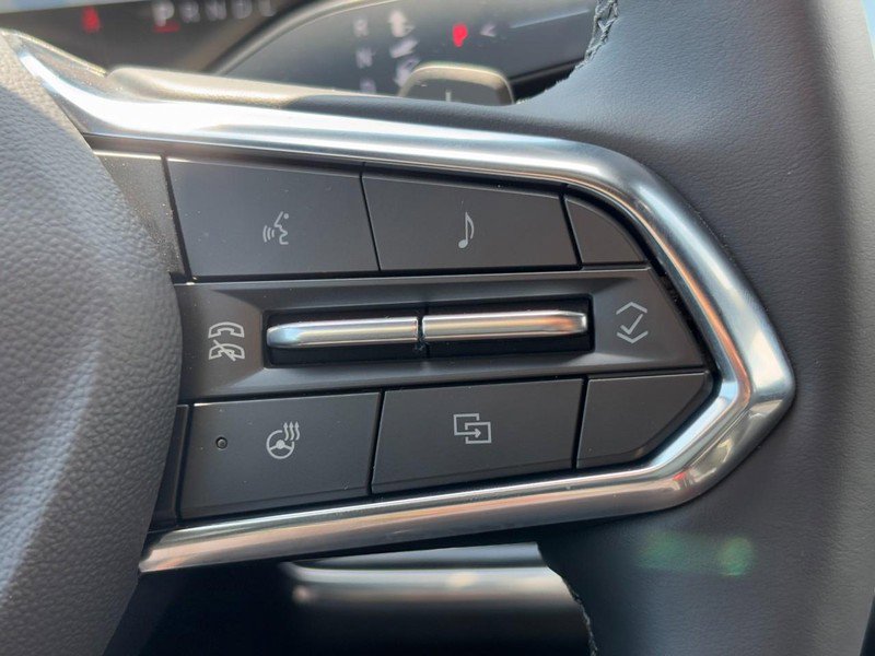 New 2026 Chevrolet Equinox LT w/ Safety and Technology Package FWD image 13