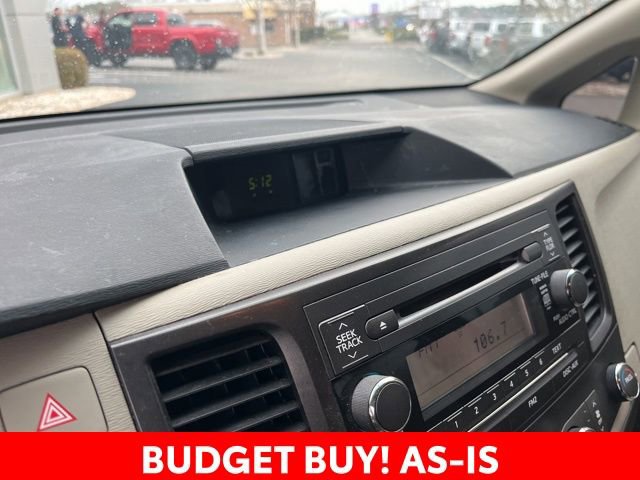 Used 2014 Toyota Sienna L image 17