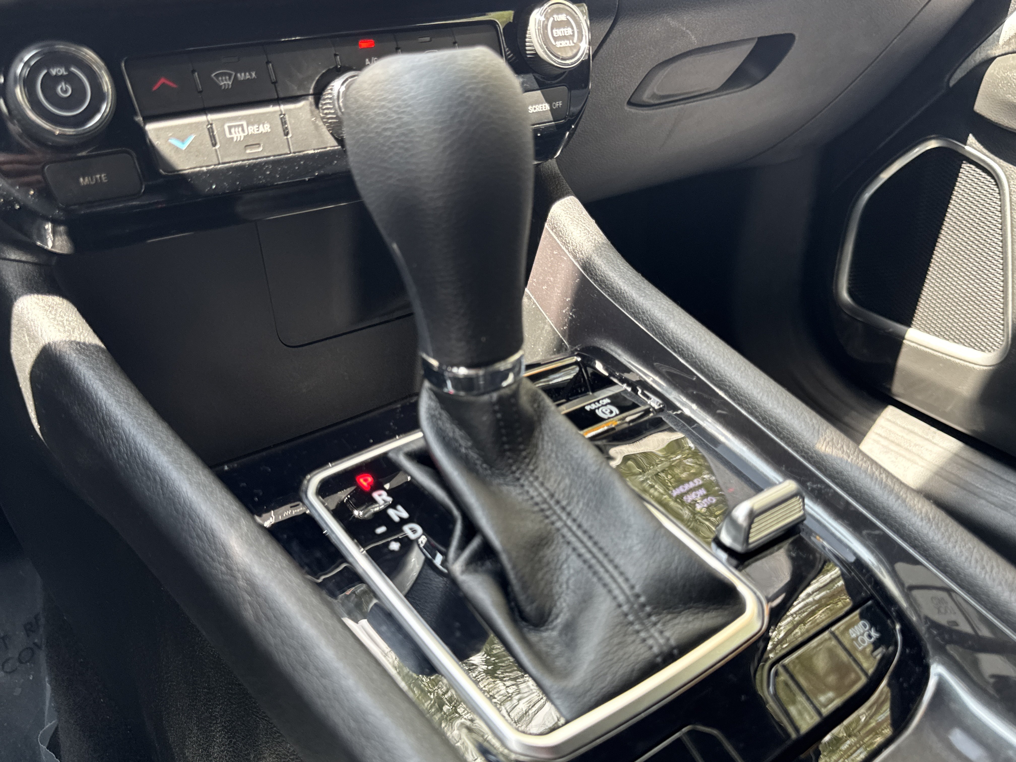 Used 2023 Jeep Compass Sport AWD/4WD image 26