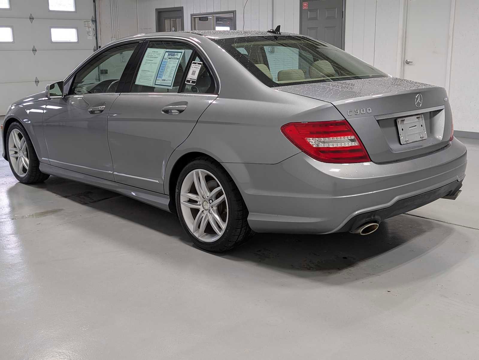 Used 2012 Mercedes-Benz C 300 Sport image 10