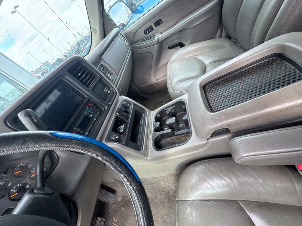 Used 2003 GMC Sierra 1500 SLT w/ SLT Preferred Equipment Group AWD/4WD image 13