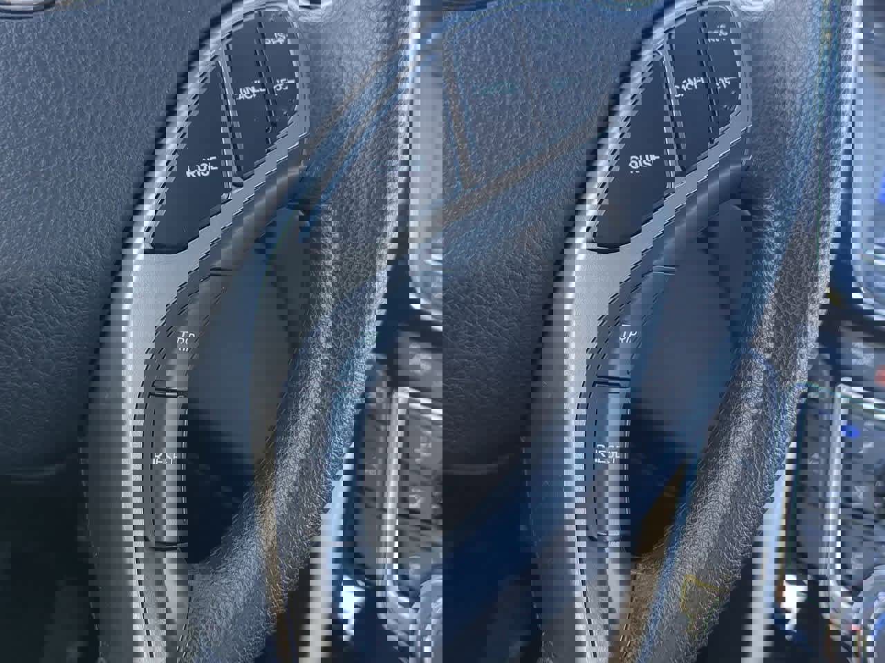 Used 2017 Hyundai Elantra GT image 22