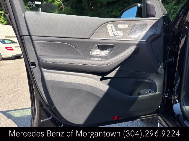 New 2026 Mercedes-Benz GLS 450 4MATIC image 10