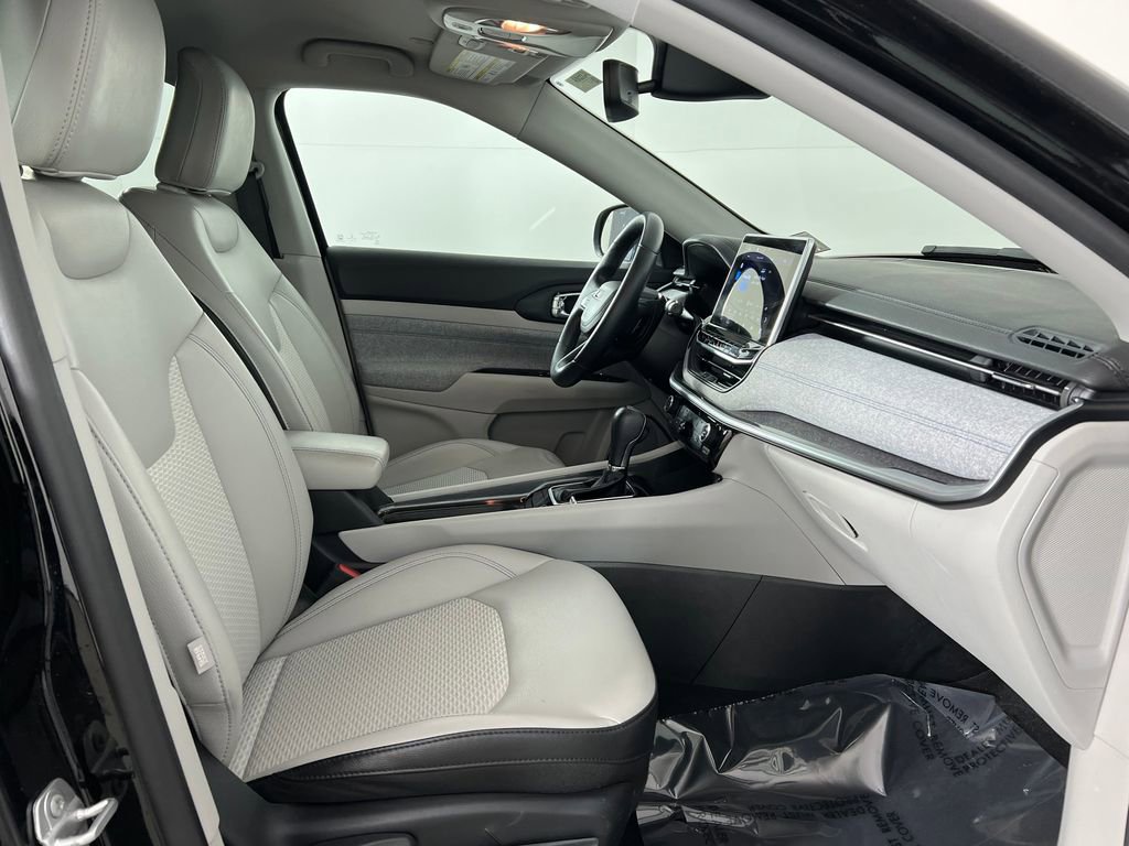 Used 2022 Jeep Compass Latitude w/ Convenience Group image 15