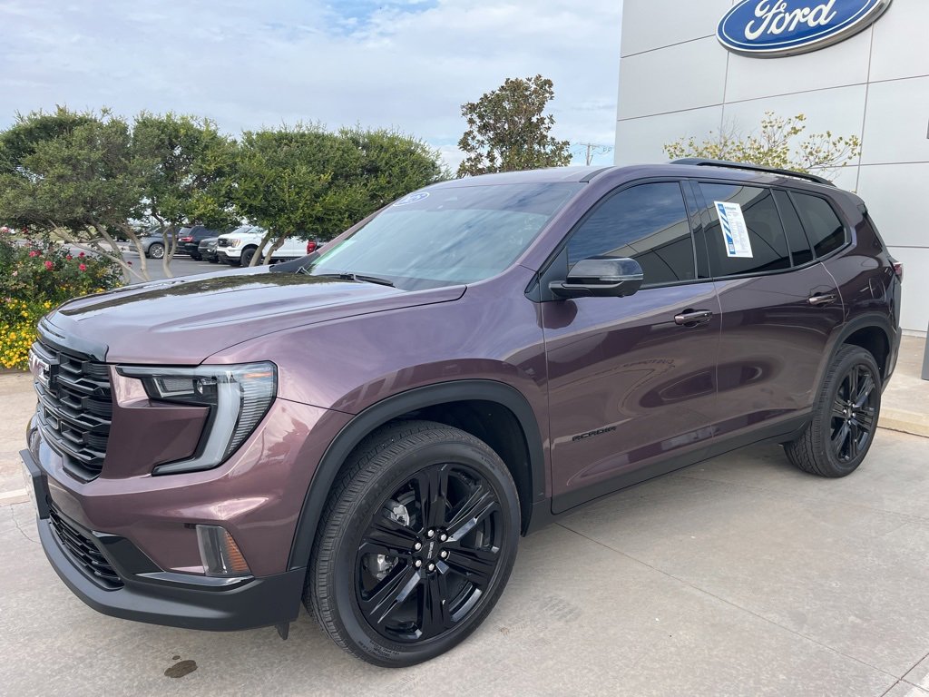 Used 2025 GMC Acadia Elevation w/ Elevation Premium Package