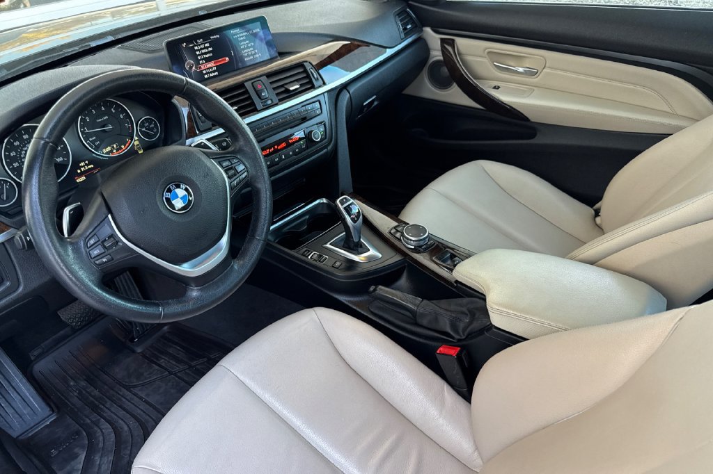 Used 2015 BMW 428i Convertible RWD image 12