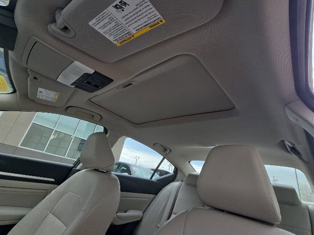 Used 2019 Nissan Altima 2.5 Platinum AWD/4WD image 18