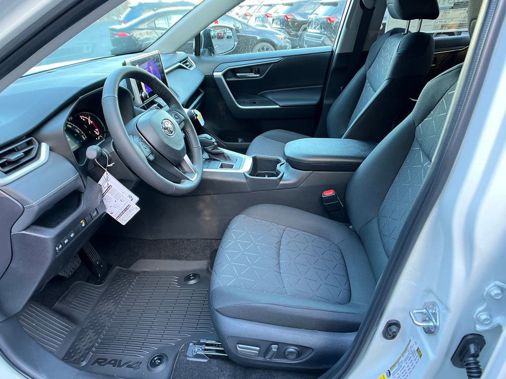 New 2025 Toyota RAV4 XLE w/ Convenience Package image 9