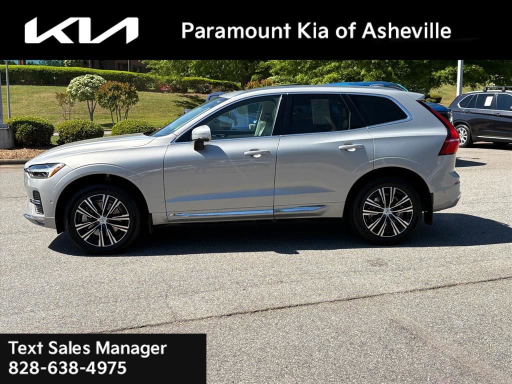 Used 2022 Volvo XC60 B5 Inscription AWD/4WD image 3