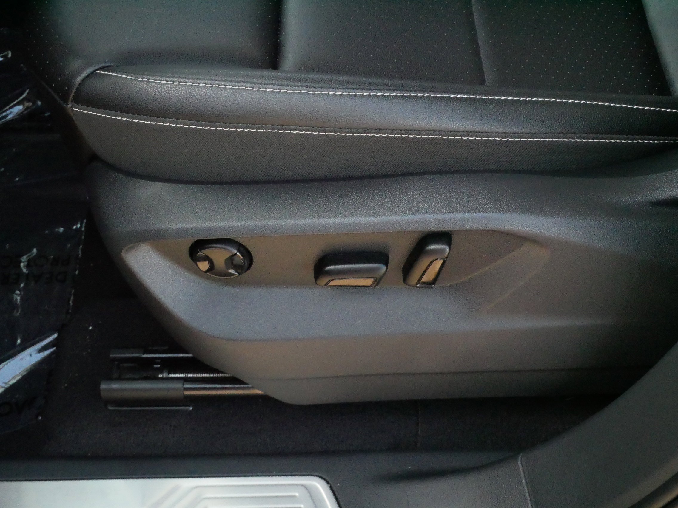 Certified 2023 Volkswagen Atlas SE image 20