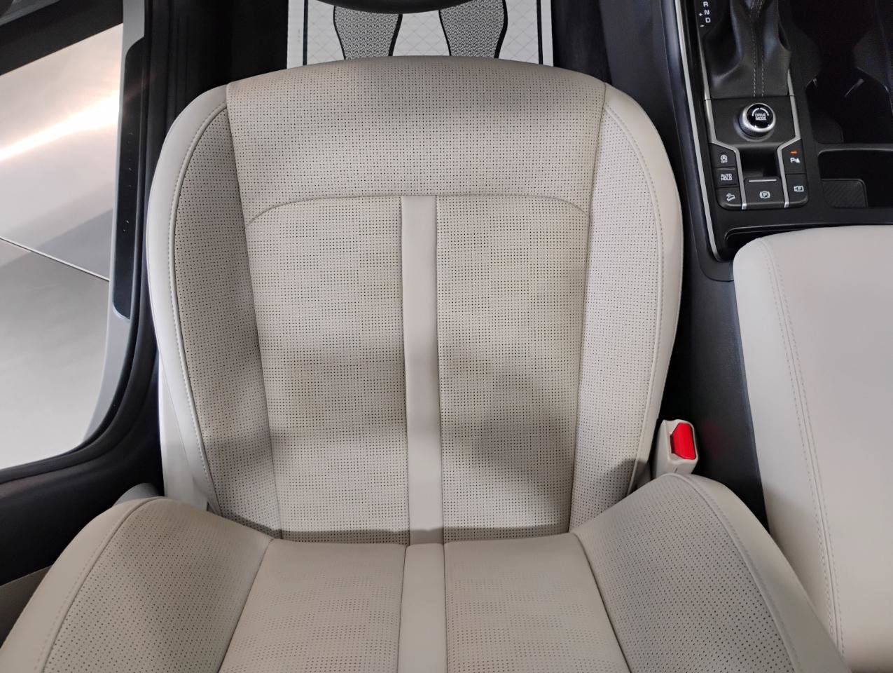 Used 2025 Kia Sorento S w/ Panoramic Sunroof Package FWD image 58