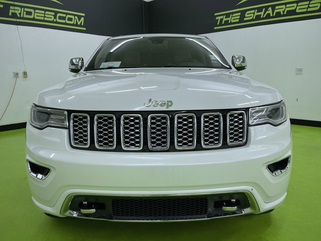 Used 2018 Jeep Grand Cherokee Overland image 3