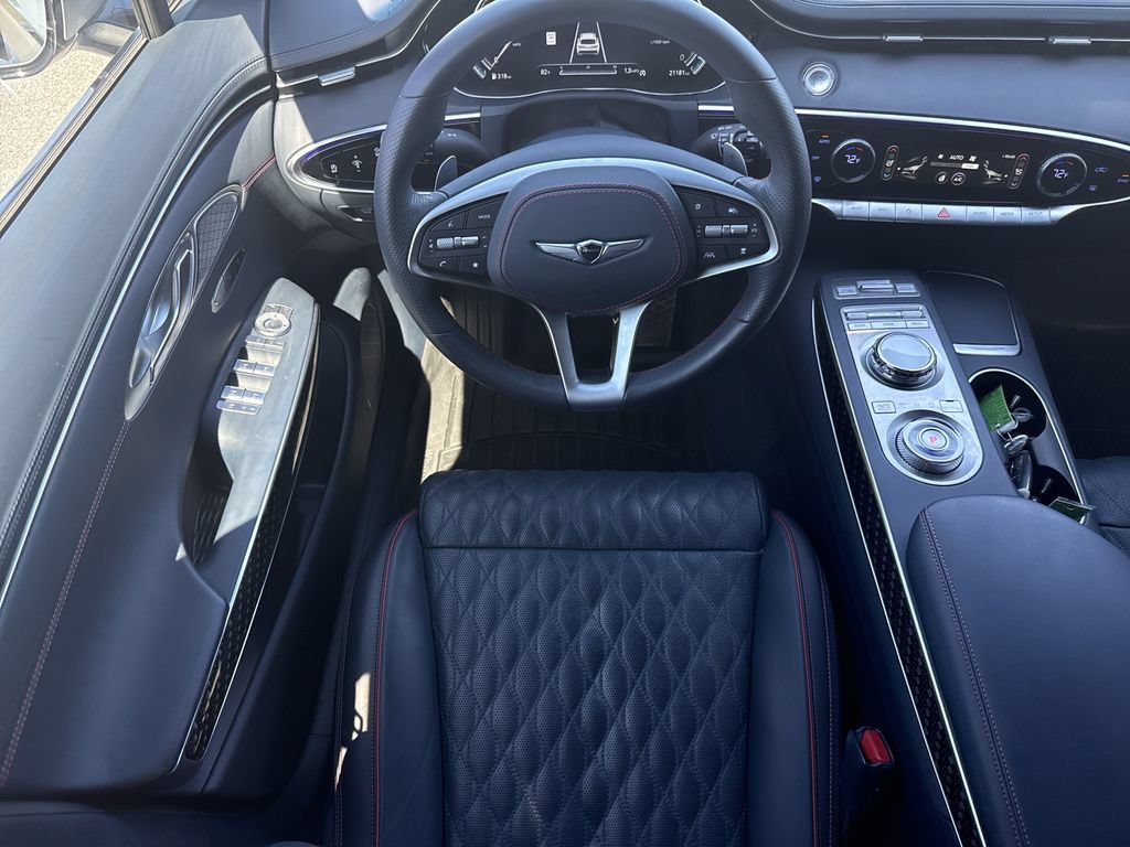 Used 2025 Genesis GV70 3.5T Sport w/ Sport Prestige Package AWD/4WD image 13