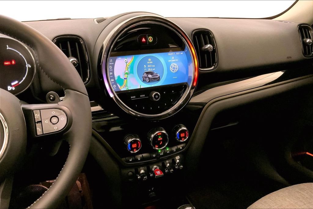 Certified 2024 MINI Cooper Countryman S w/ Premium Package FWD image 5