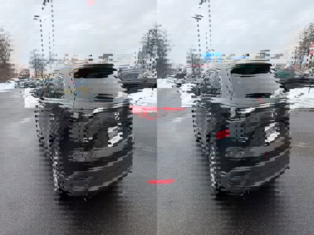 Used 2018 MAZDA CX-9 Touring w/ Touring Premium Package image 10