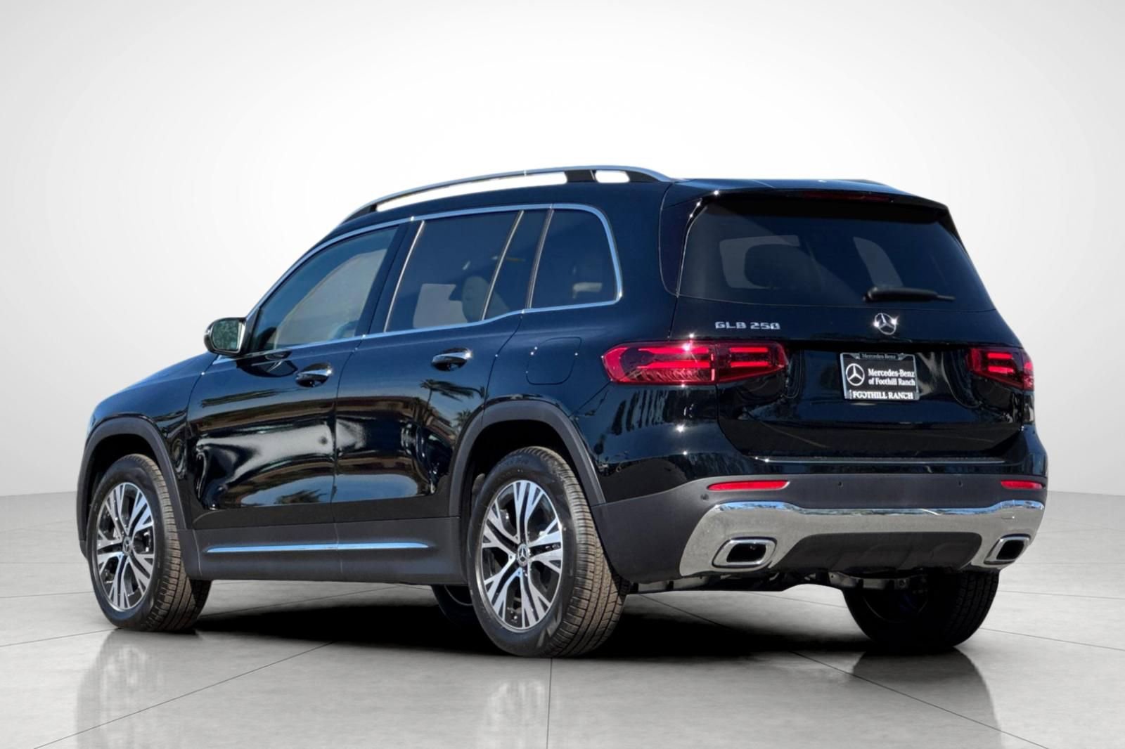 New 2026 Mercedes-Benz GLB 250 image 15