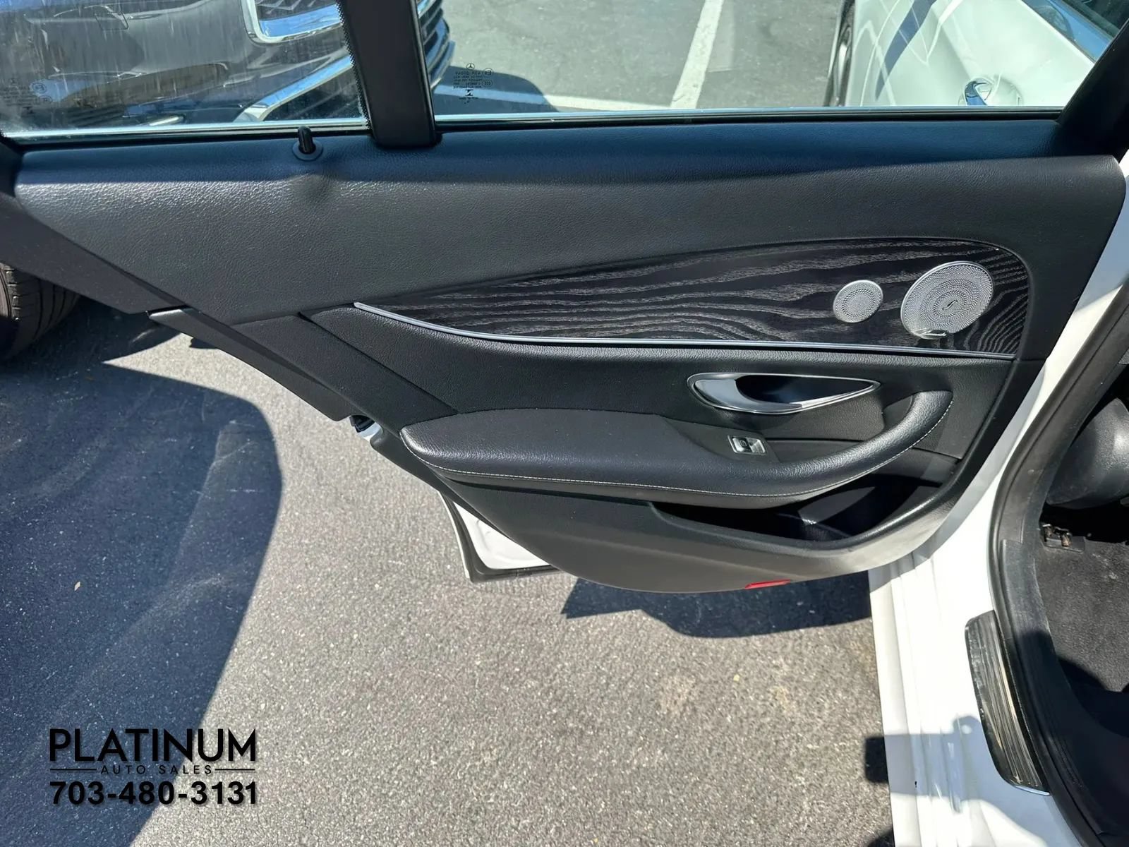 Used 2017 Mercedes-Benz E 300 4MATIC image 19