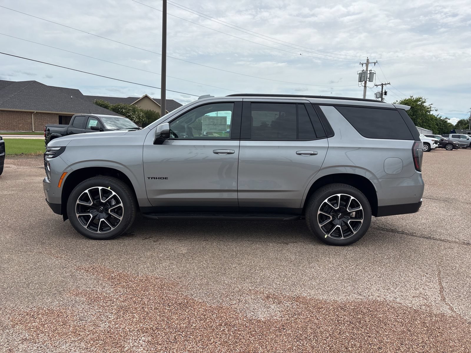 New 2026 Chevrolet Tahoe RST w/ Comfort Package AWD/4WD image 2