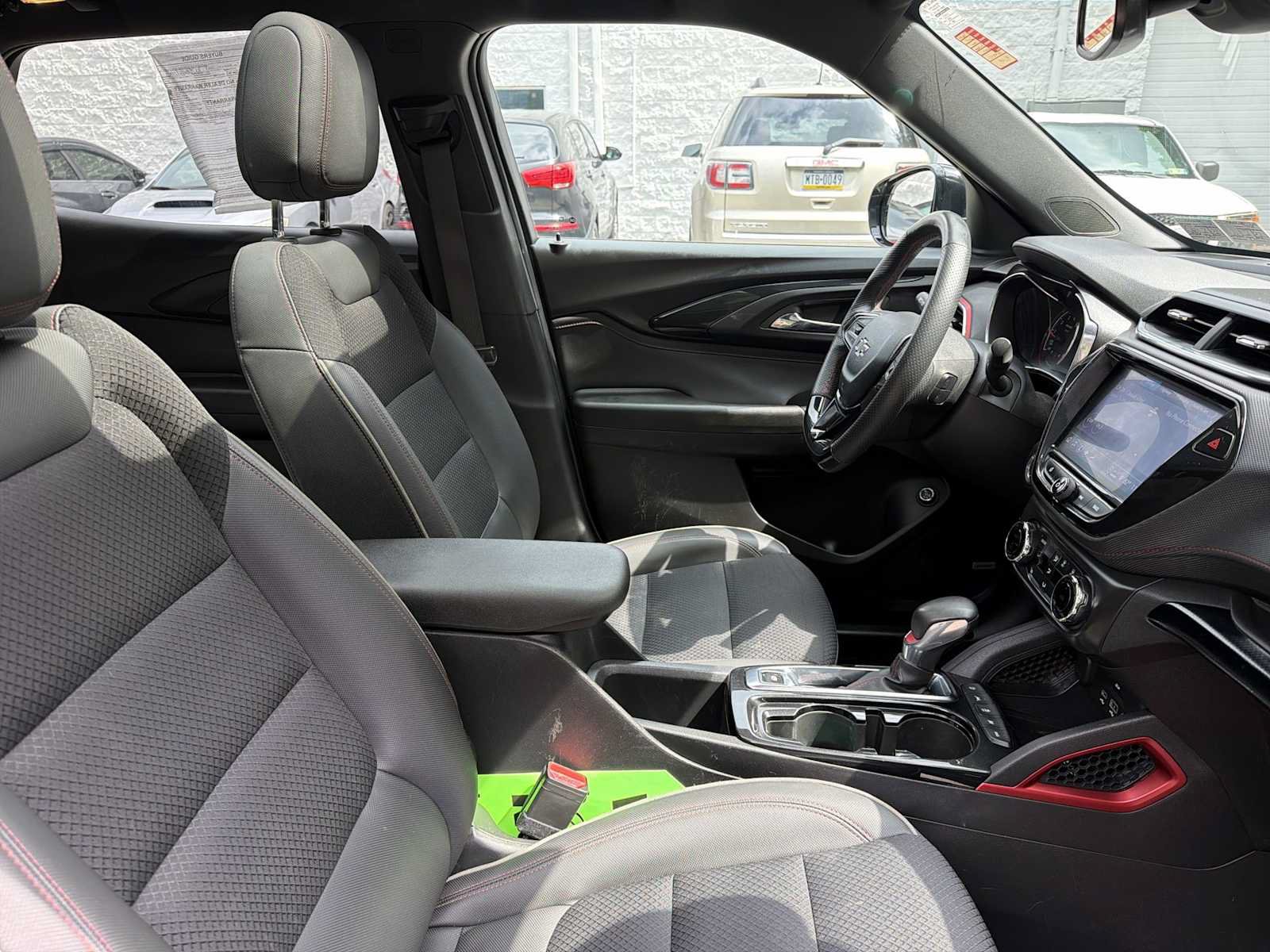 Certified 2023 Chevrolet TrailBlazer RS w/ Sun and Liftgate Package AWD/4WD image 28