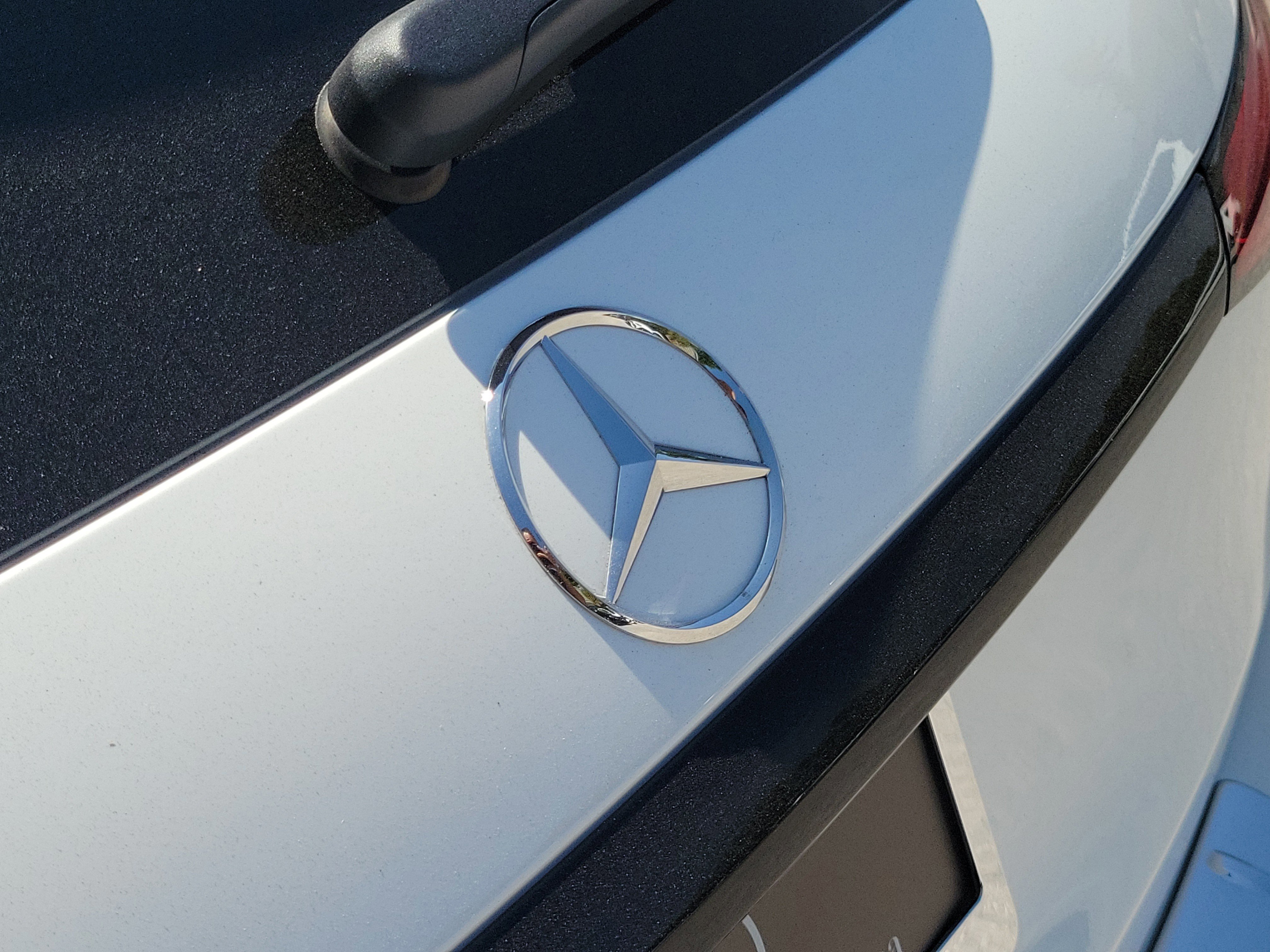 Certified 2026 Mercedes-Benz GLC 300 image 28