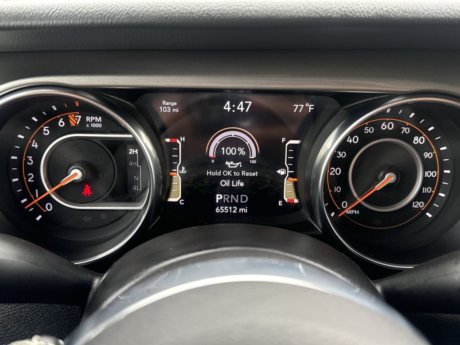 Used 2020 Jeep Wrangler Unlimited Sahara AWD/4WD image 17