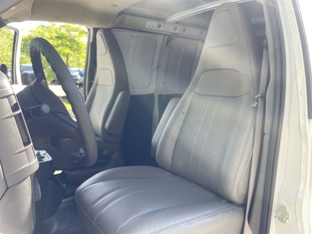 New 2026 Chevrolet Express 3500 Extended w/ Driver Convenience Package RWD image 11