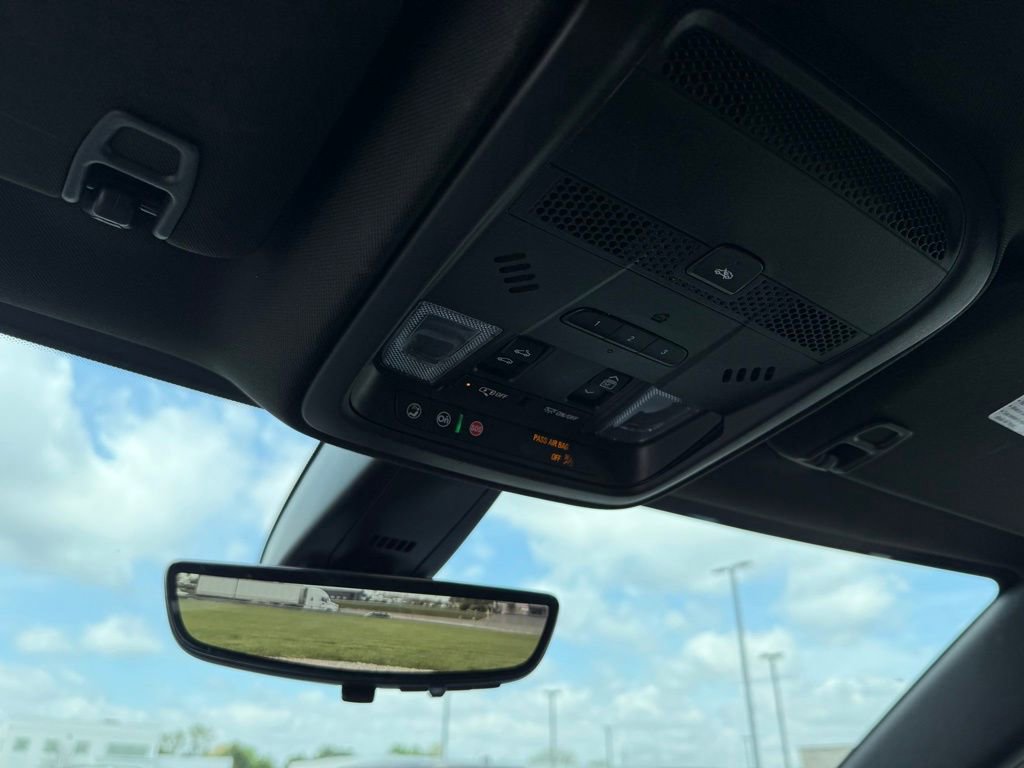 Certified 2023 Cadillac XT5 Premium Luxury w/ Technology Package image 22