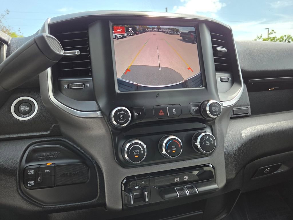 Used 2024 RAM 3500 Big Horn AWD/4WD image 29
