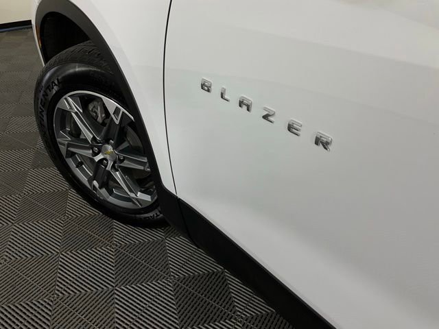Used 2023 Chevrolet Blazer LT w/ Convenience Package AWD/4WD image 41