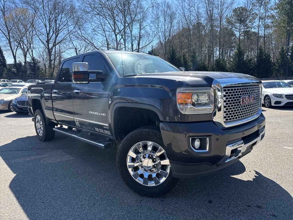 Used 2016 GMC Sierra 2500 Denali w/ Duramax Plus Package image 4