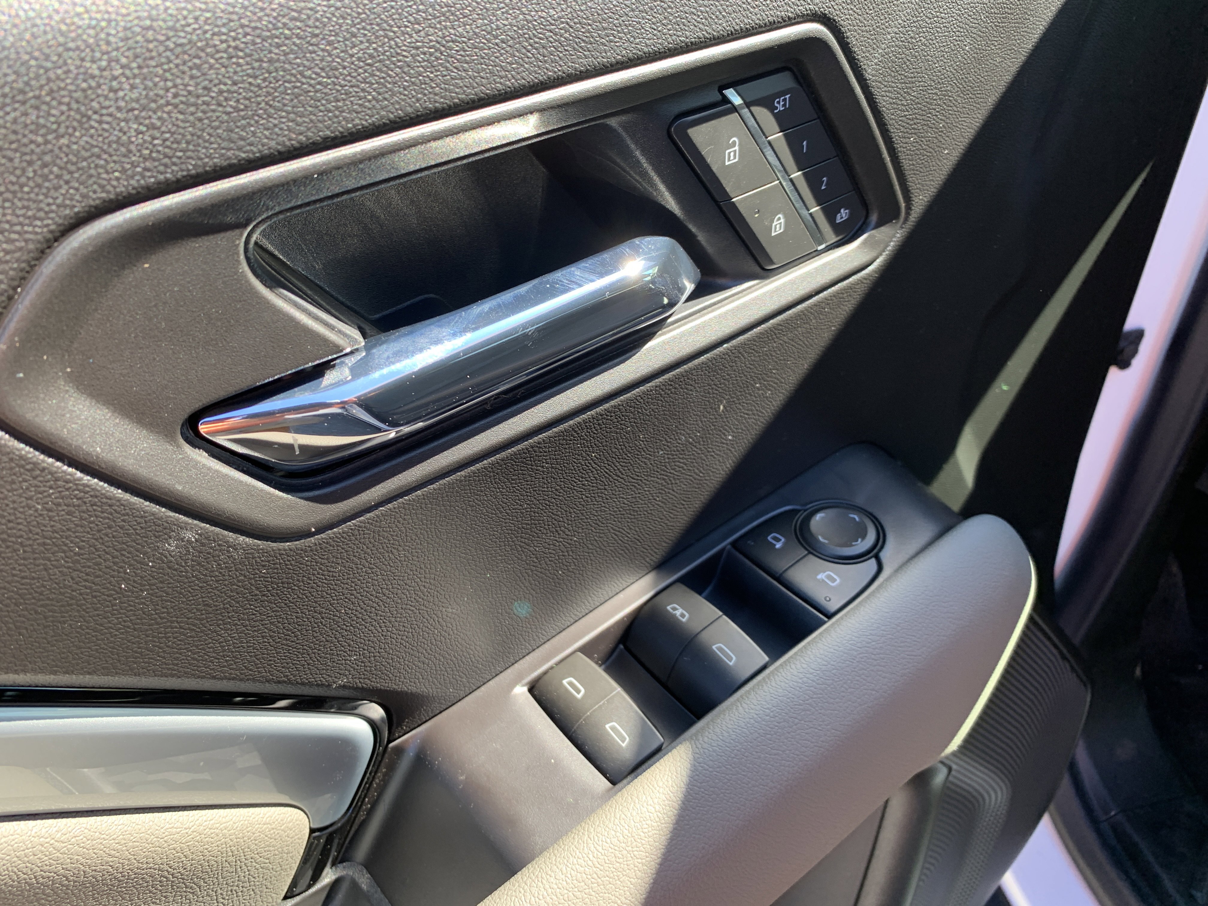 New 2026 Chevrolet Colorado ZR2 w/ Technology Package image 9