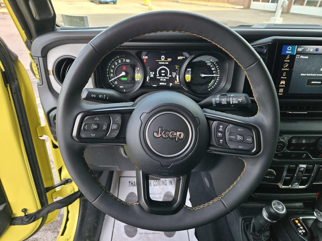 Used 2024 Jeep Wrangler Unlimited w/ Convenience Group AWD/4WD image 21