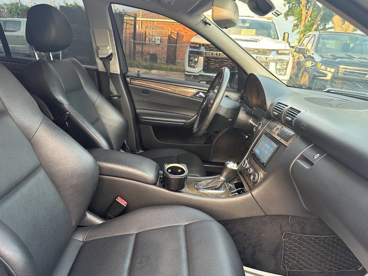Used 2007 Mercedes-Benz C 230 Sedan image 16
