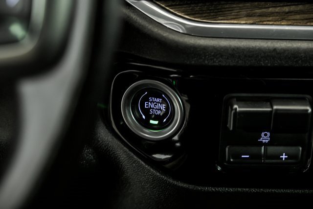 Certified 2024 Chevrolet Silverado 3500 LT w/ Convenience Package image 18