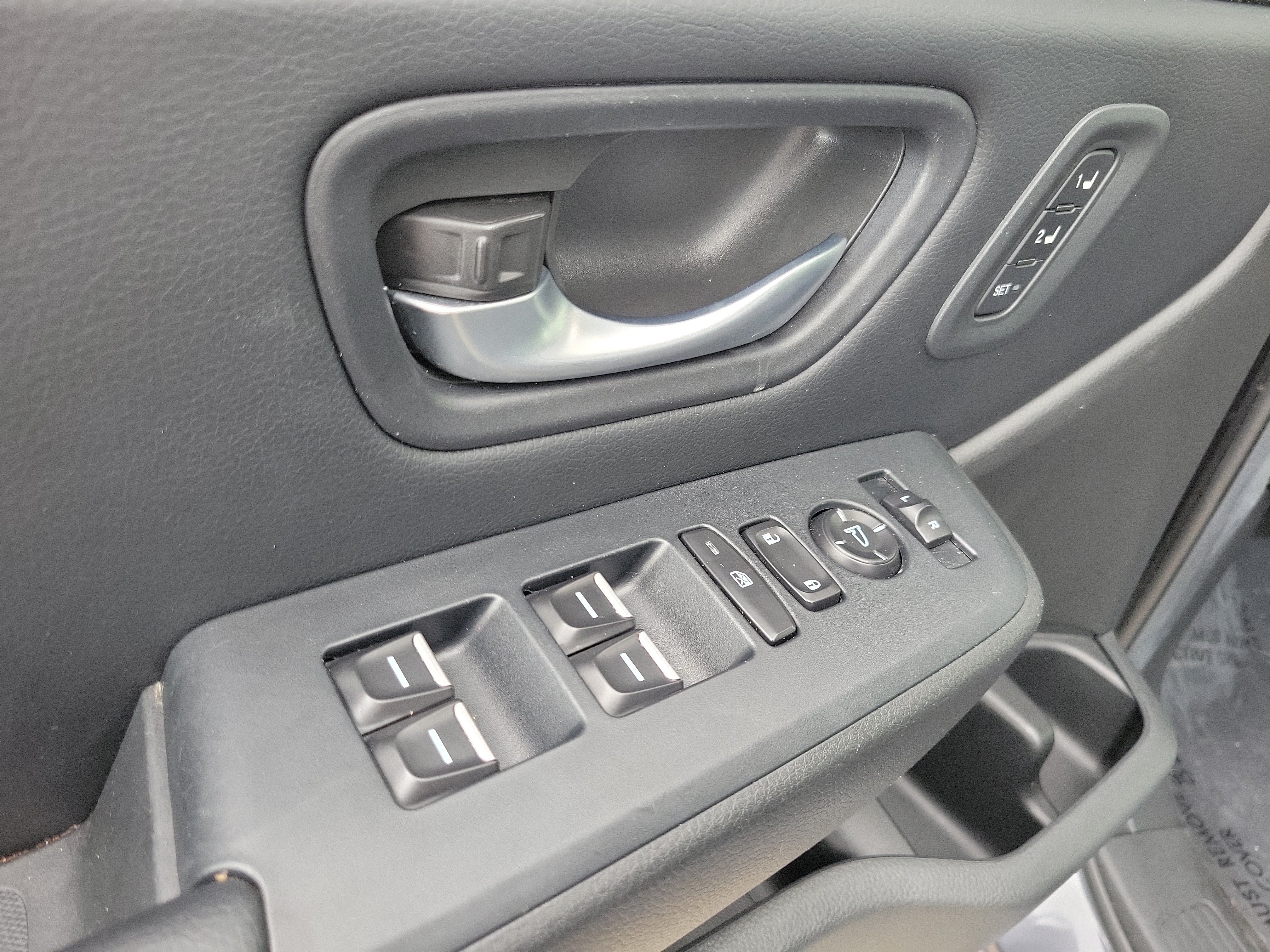 Used 2024 Honda Pilot EX-L image 23