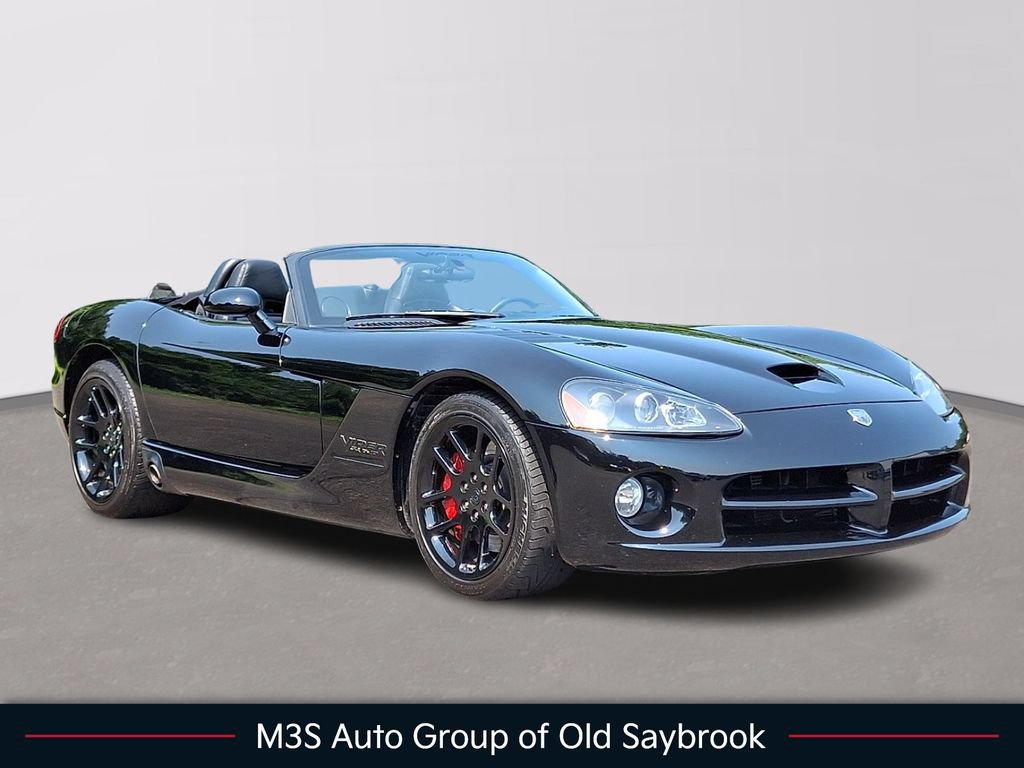 Used 2004 Dodge Viper SRT-10 RWD video 1