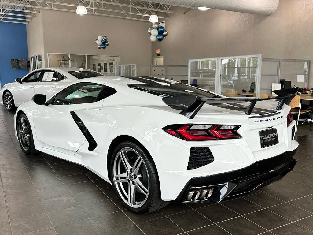 Used 2026 Chevrolet Corvette Stingray Coupe RWD image 22