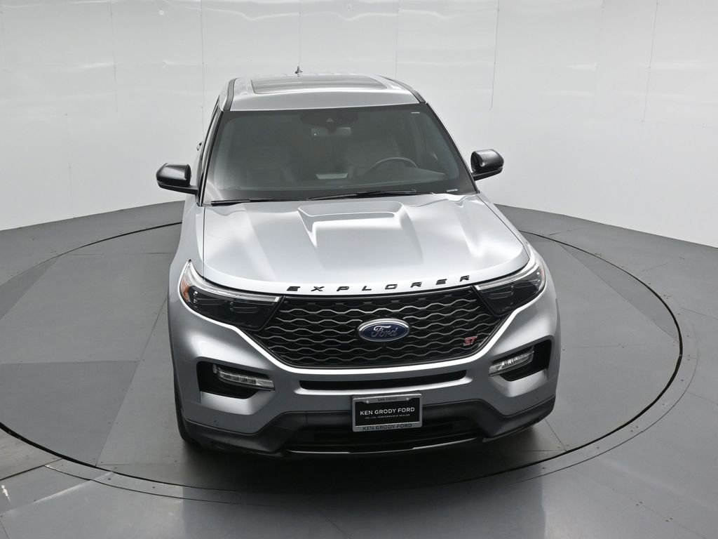 Certified 2022 Ford Explorer ST w/ Equipment Group 401A image 40