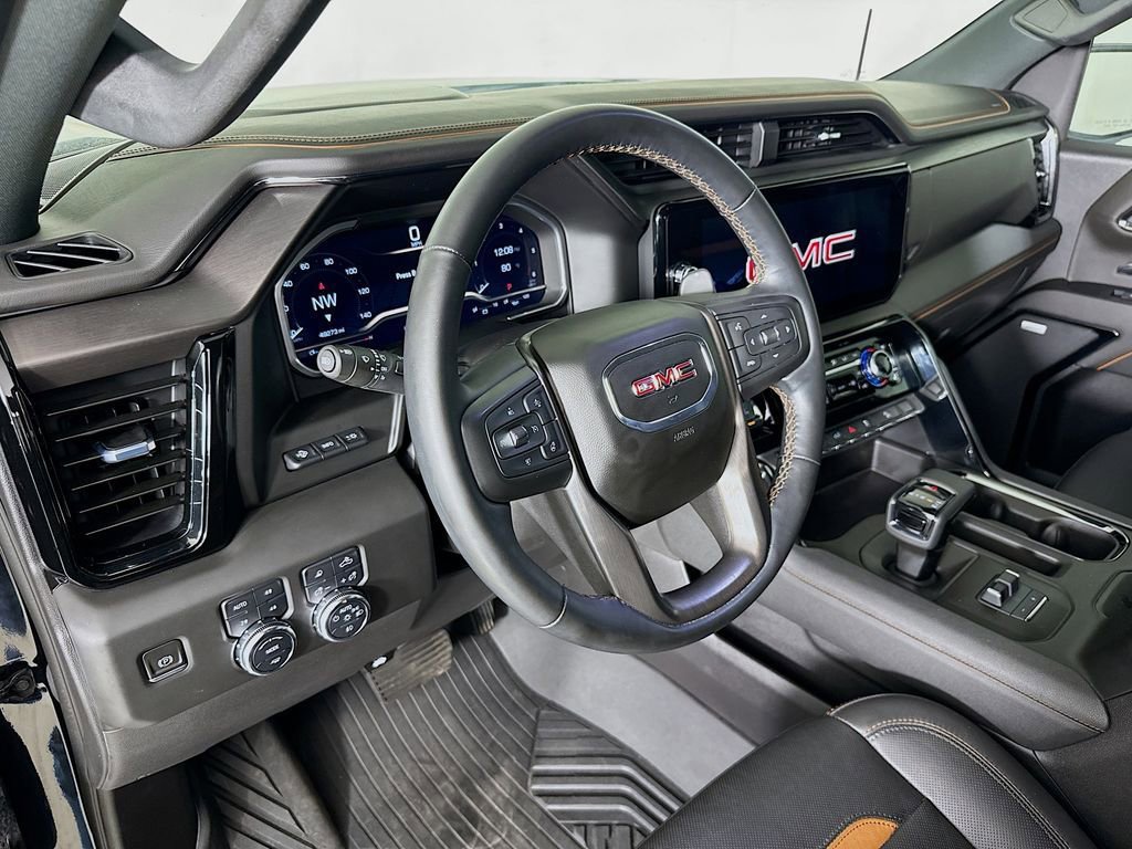 Used 2023 GMC Sierra 1500 AT4 w/ Technology Package image 9