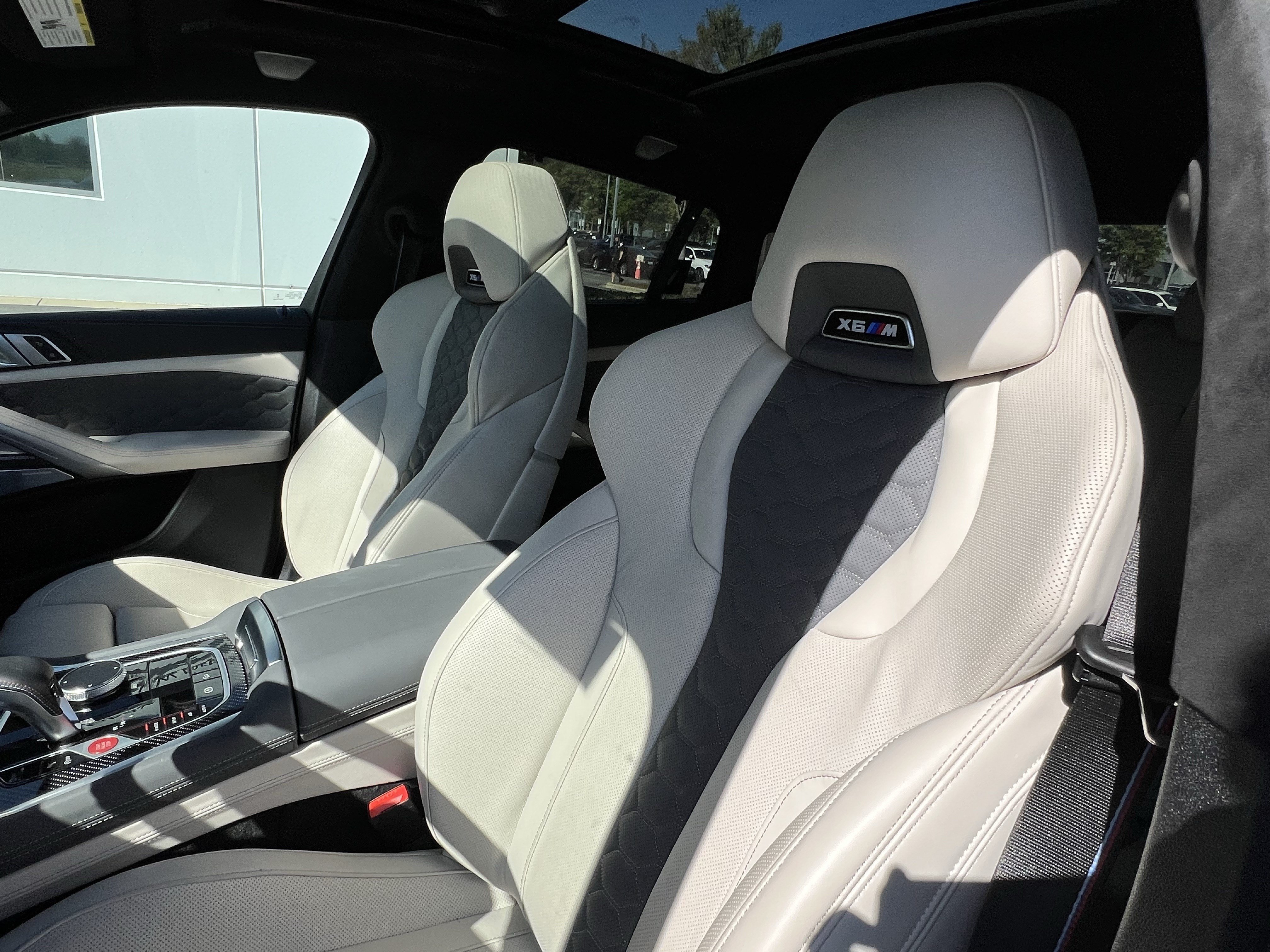 Used 2025 BMW X6 M Competition w/ Executive Package AWD/4WD image 16