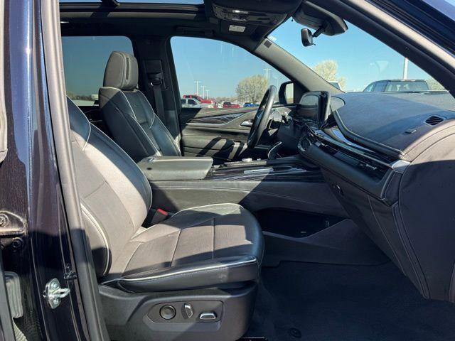 Used 2023 Cadillac Escalade ESV Sport w/ Touring Package AWD/4WD image 30