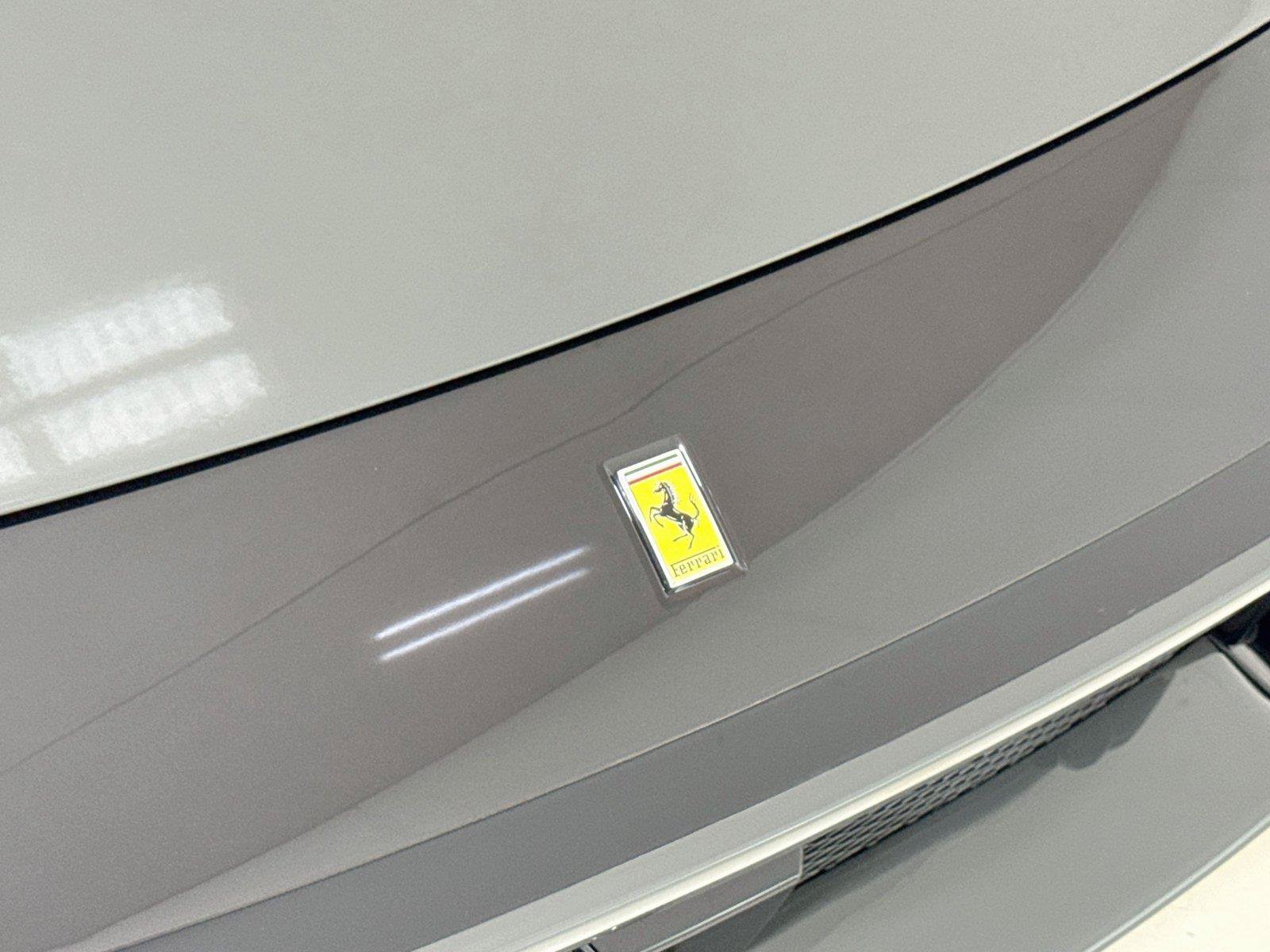 Used 2025 Ferrari 12Cilindri RWD image 30