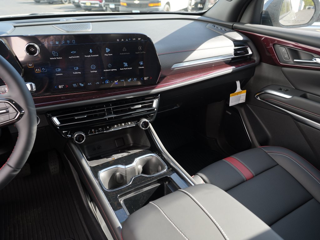 New 2027 Chevrolet Traverse RS w/ LPO, Floor Liner Package AWD/4WD image 14